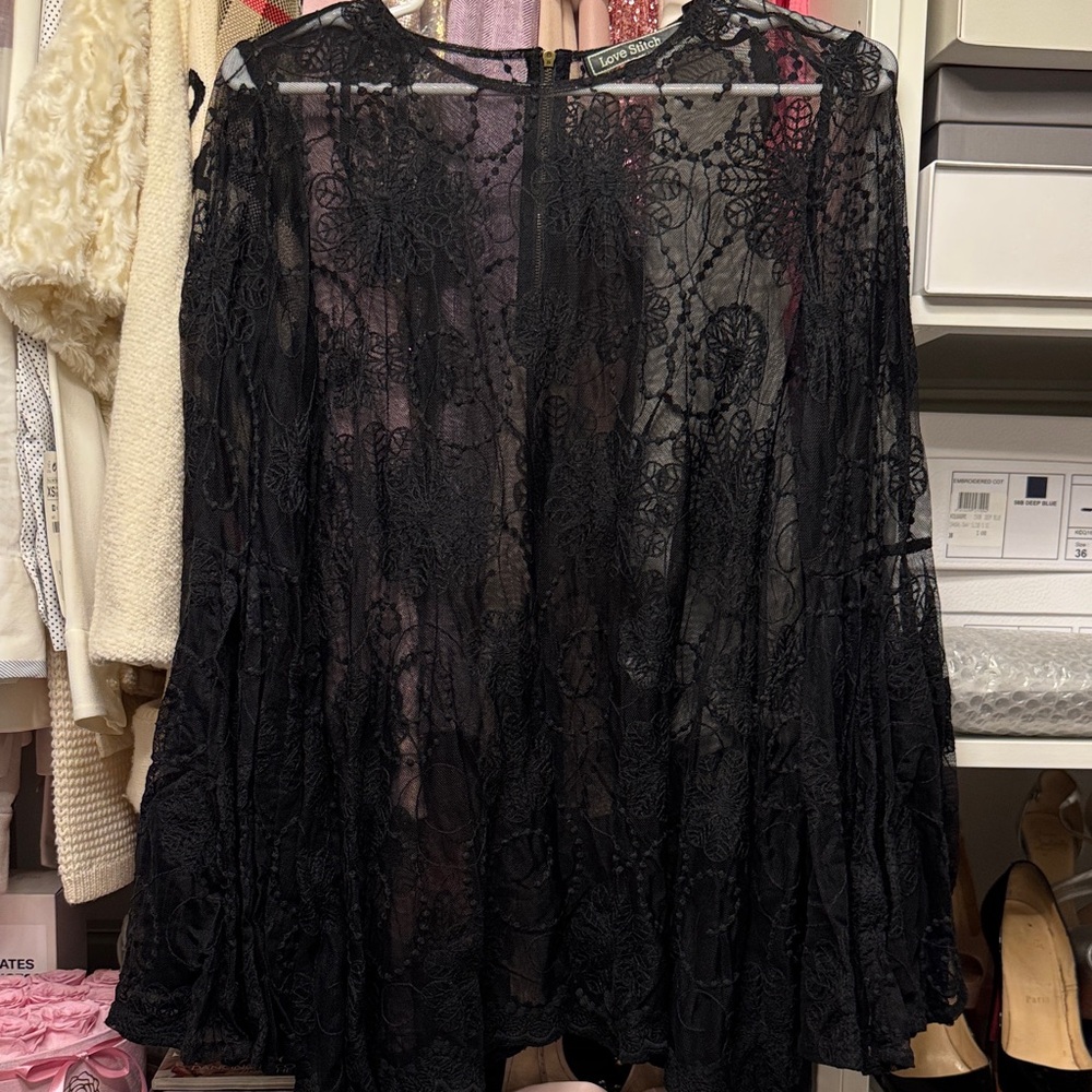 Love Stitch Sheer Black Floral Long Sleeve Lace Blouse - size M - Picture 4 of 5